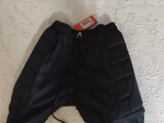 1000067487