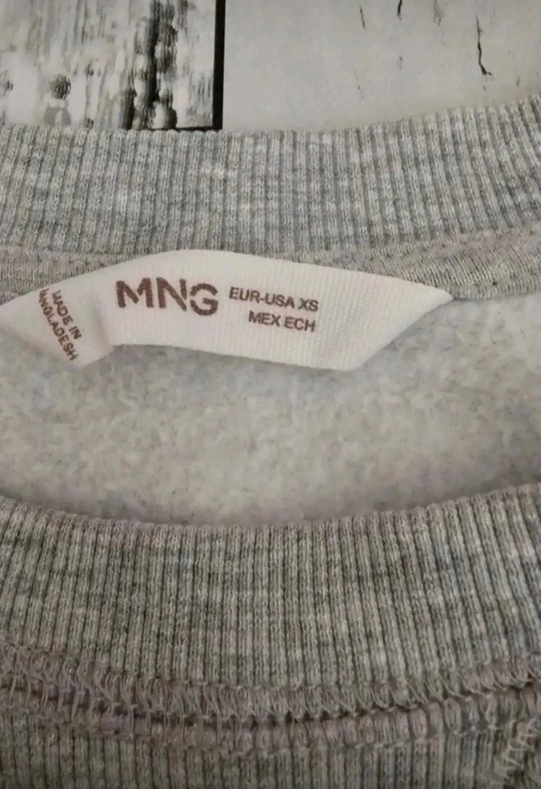Sudadera Mango.