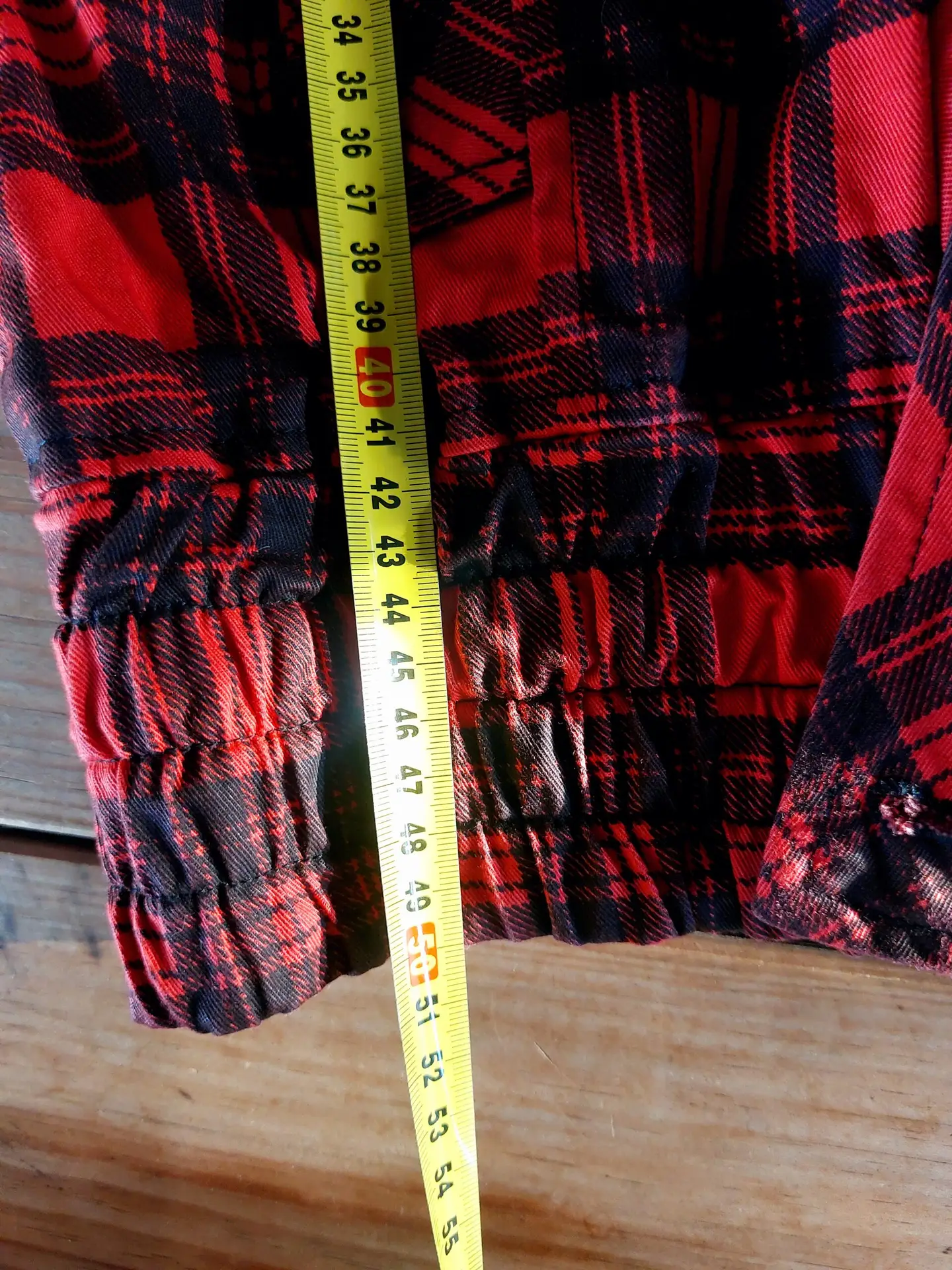 Chaqueta estilo tartán rojo y negro Talla M Y2k Vintage