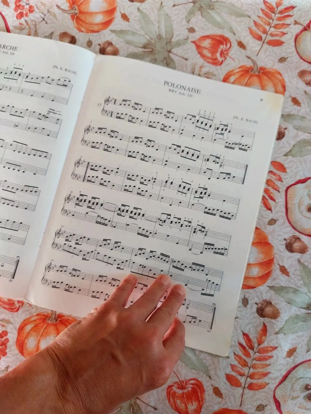Álbum Piano Ana Magdalena Bach en edición Urtext 25 Piezas