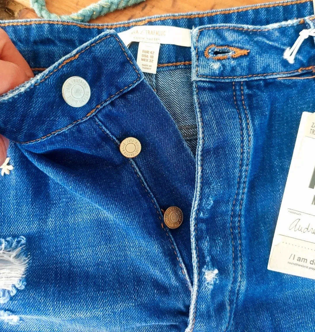 Shorts Tiro Alto Bordados de Zara T 42 Algodón 100%
