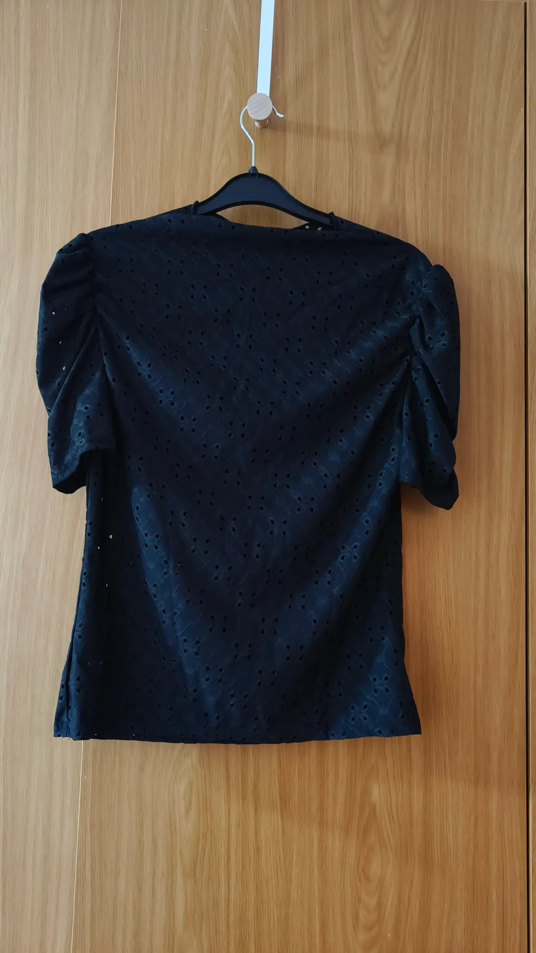 Blusa negra