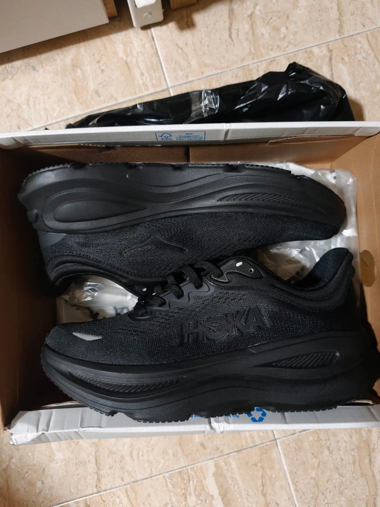 Hoka Bondi 9