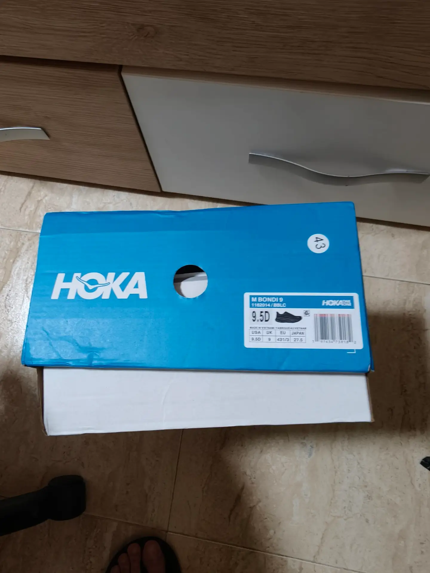 Hoka Bondi 9