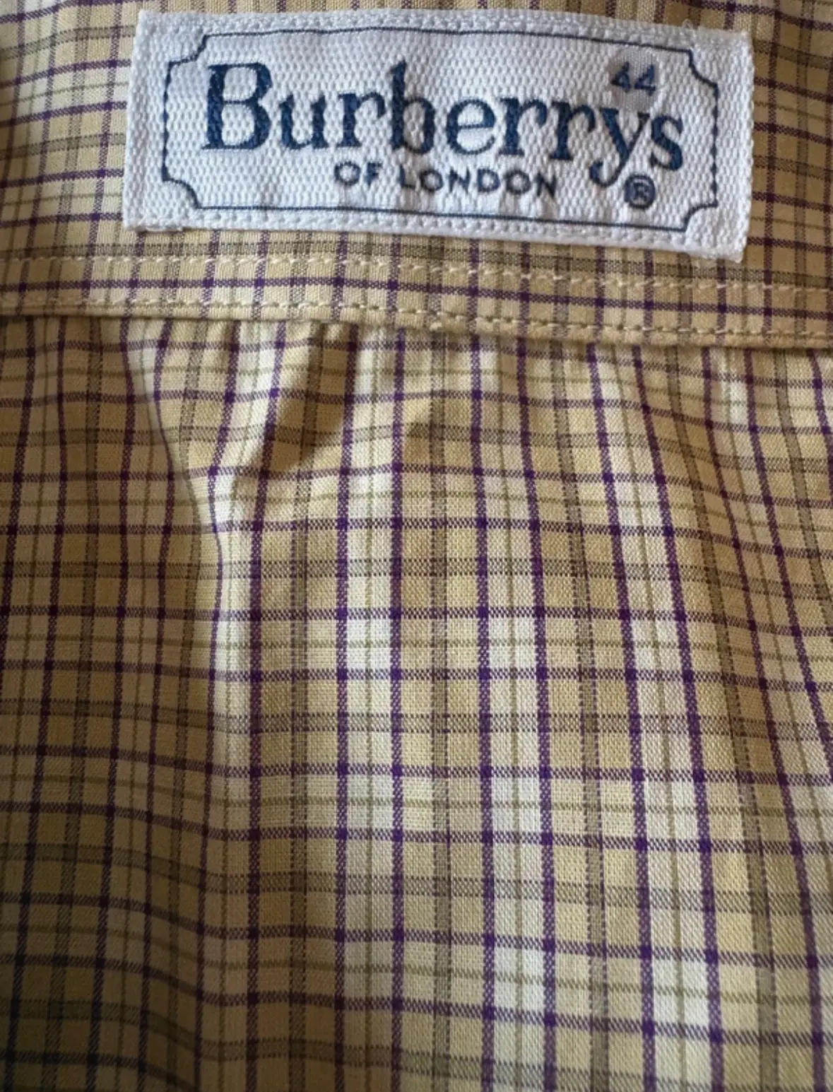 Camisa Burberrys talla 44