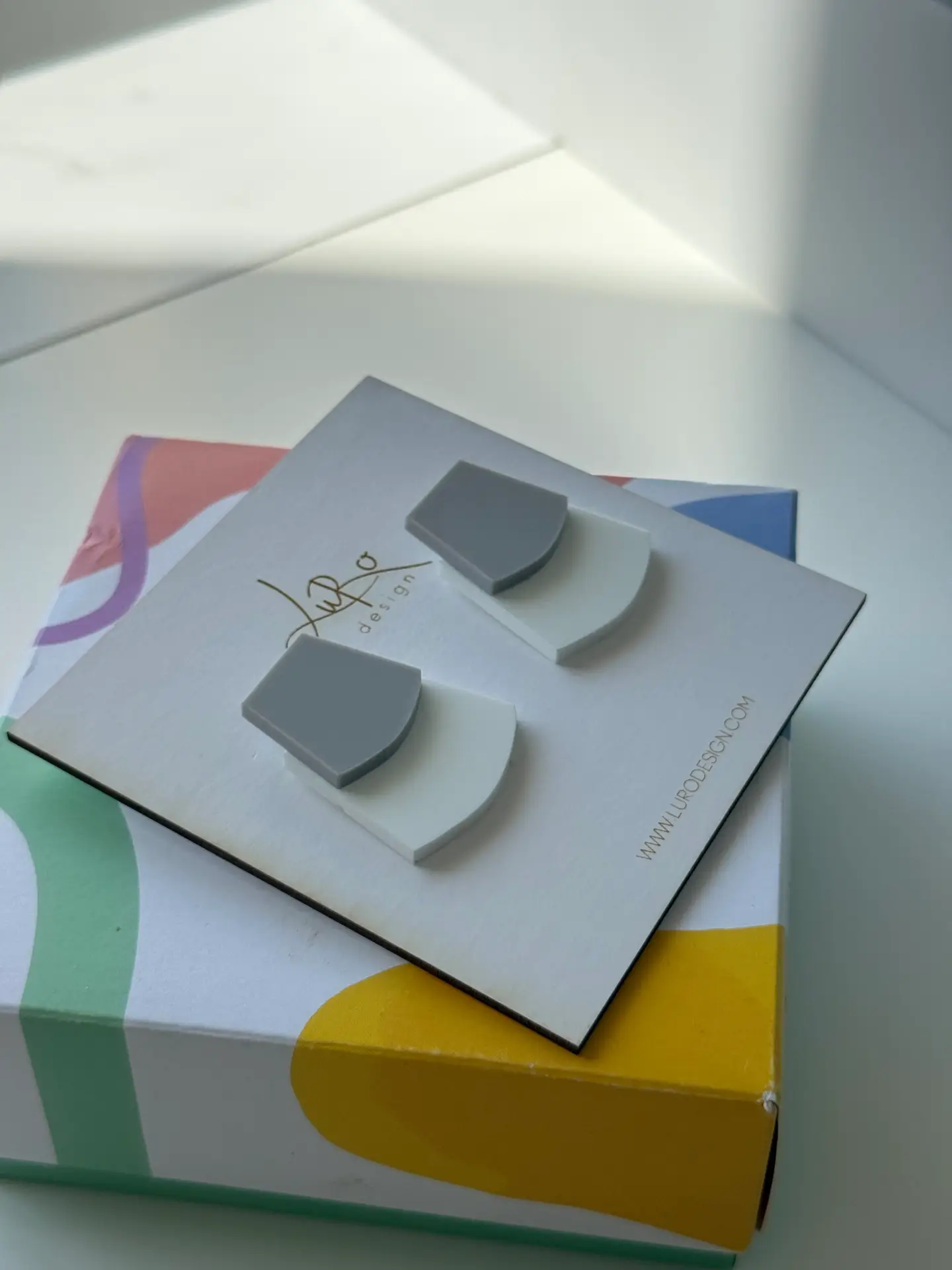 Pendientes de metacrilato Emma LuRo Design