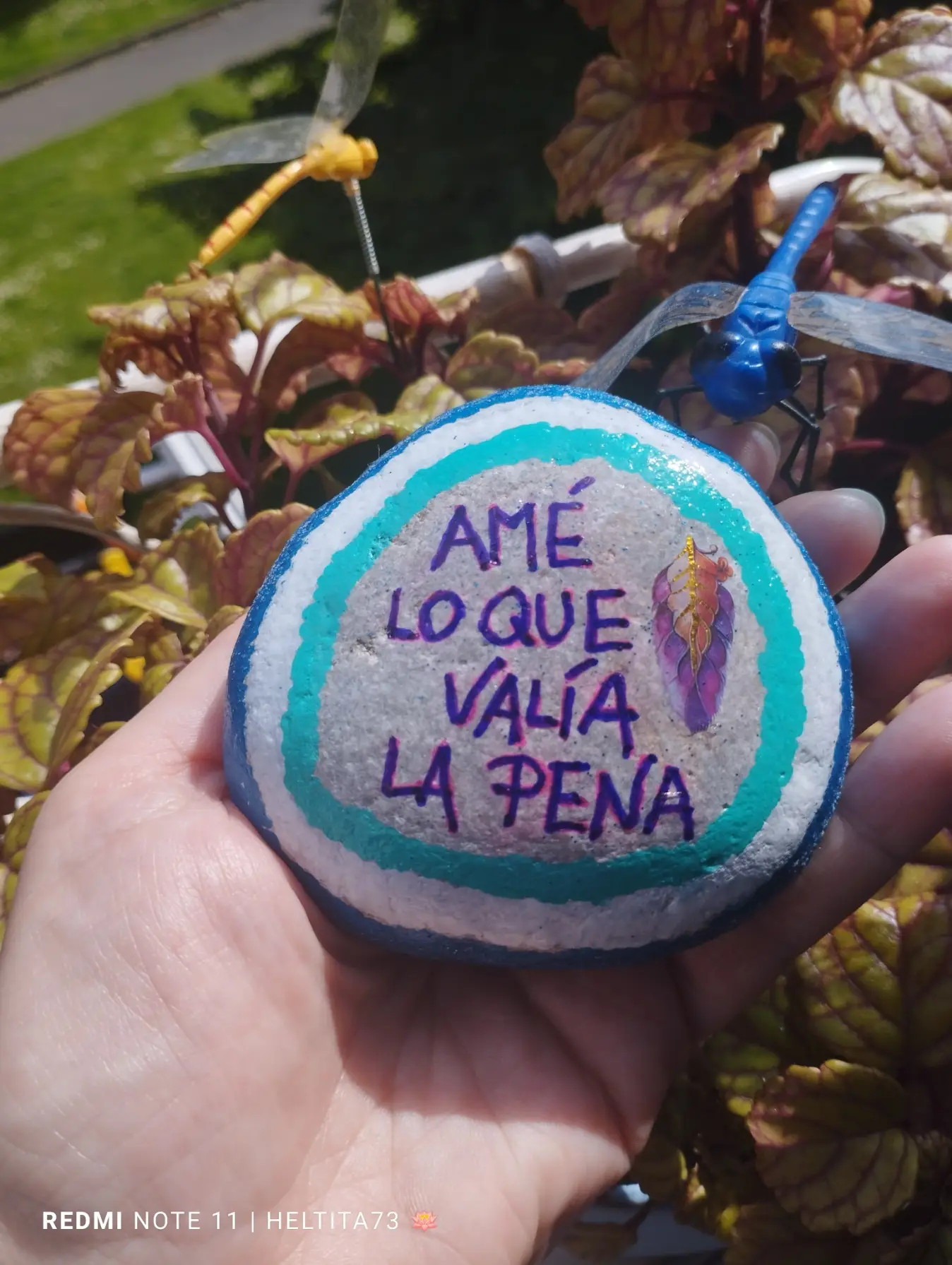 Piedra «Amé lo que valía la pena»