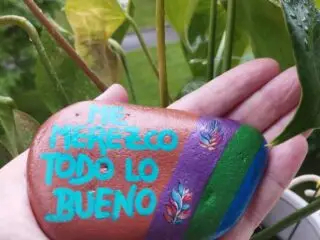 Piedra-mano