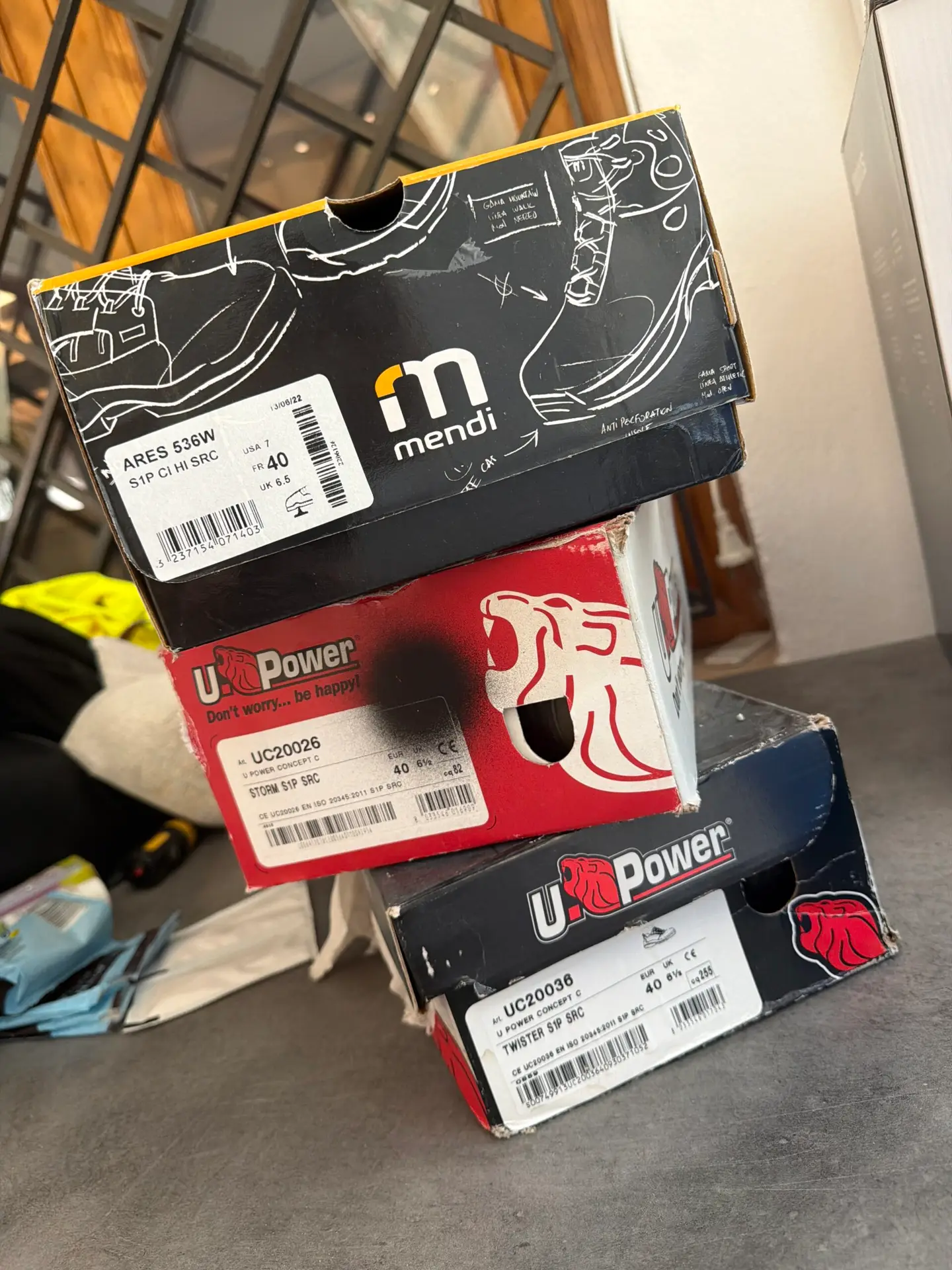 Botas de seguridad talla 40 (con caja)