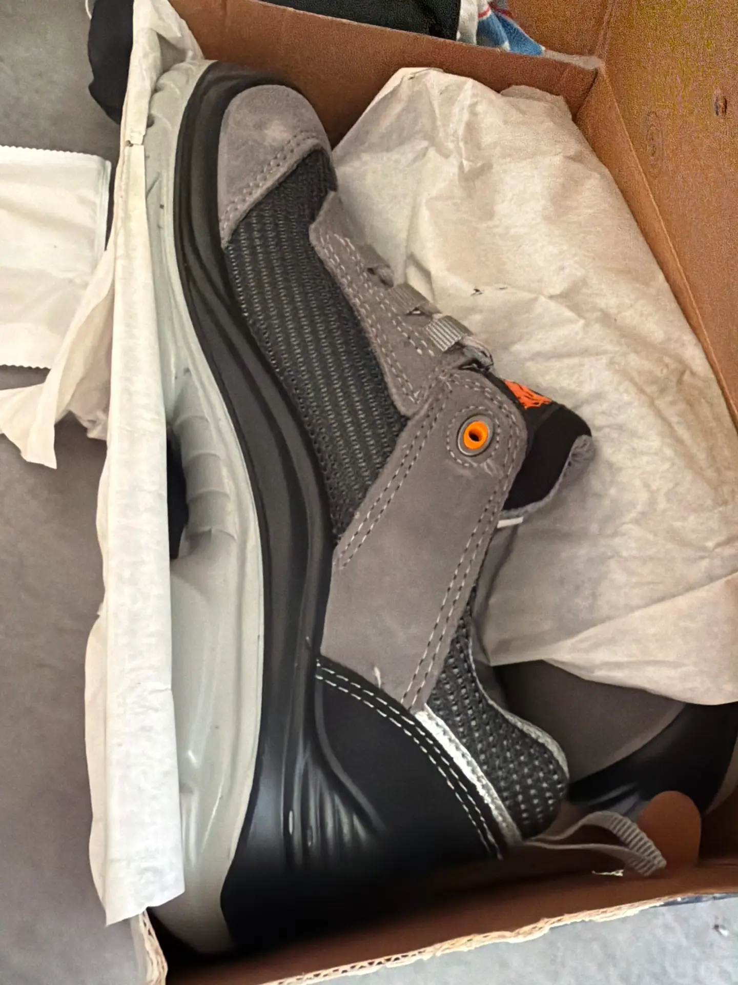 Botas de seguridad talla 40 (con caja)