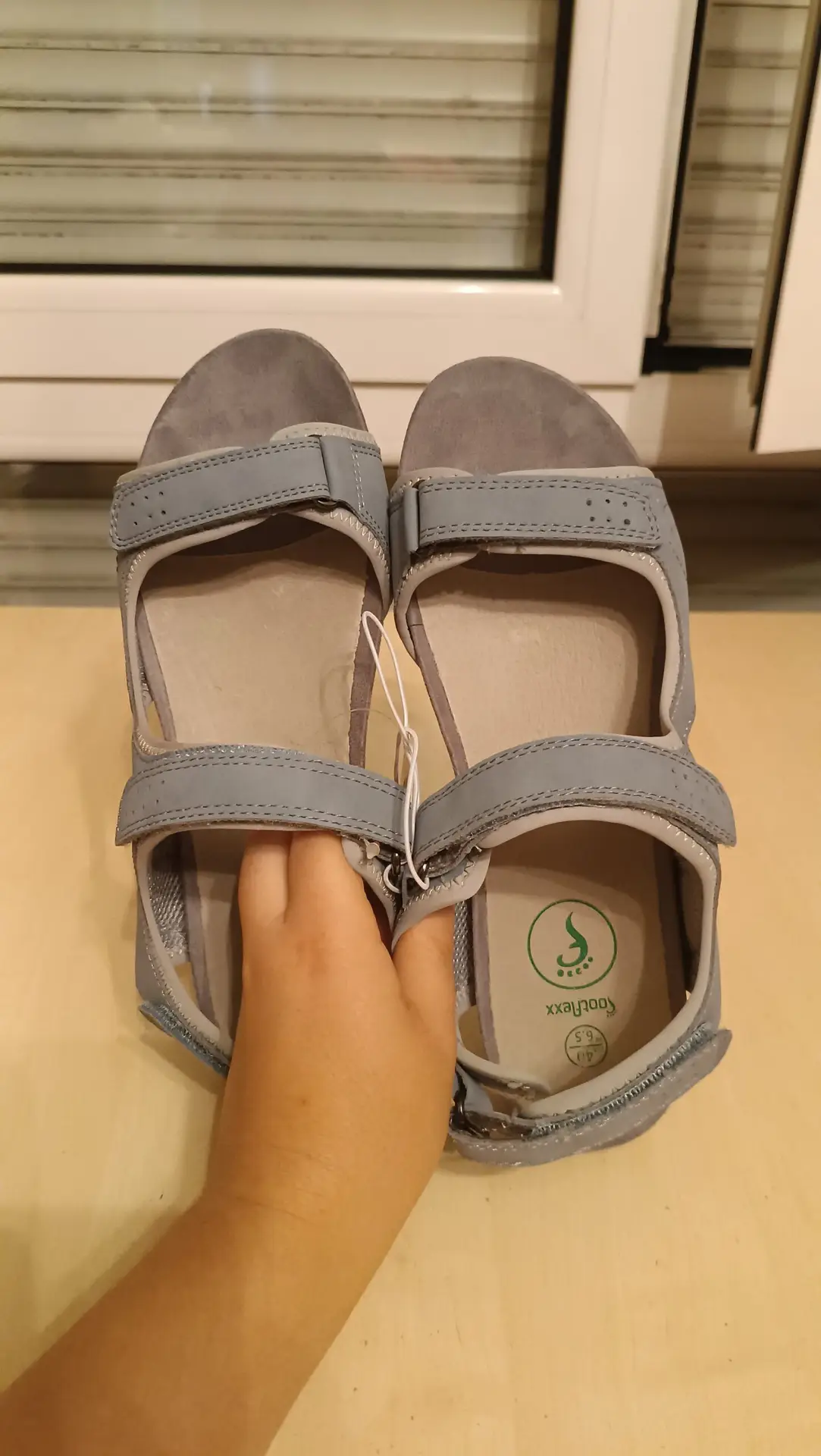 Sandalias Esmara Azul/Gris Talla 40