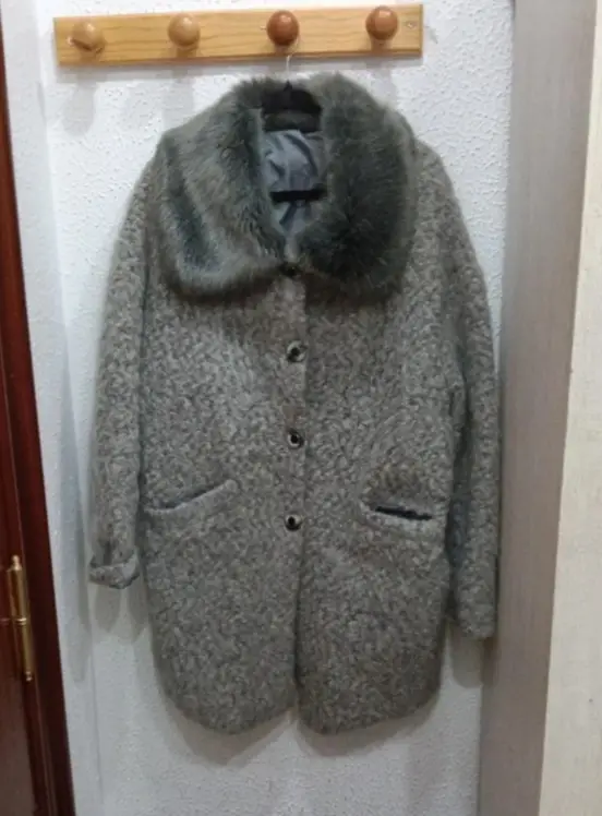 Abrigo de lana gris