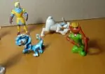 Lote 8 figuras kinder disney vintage y actuales