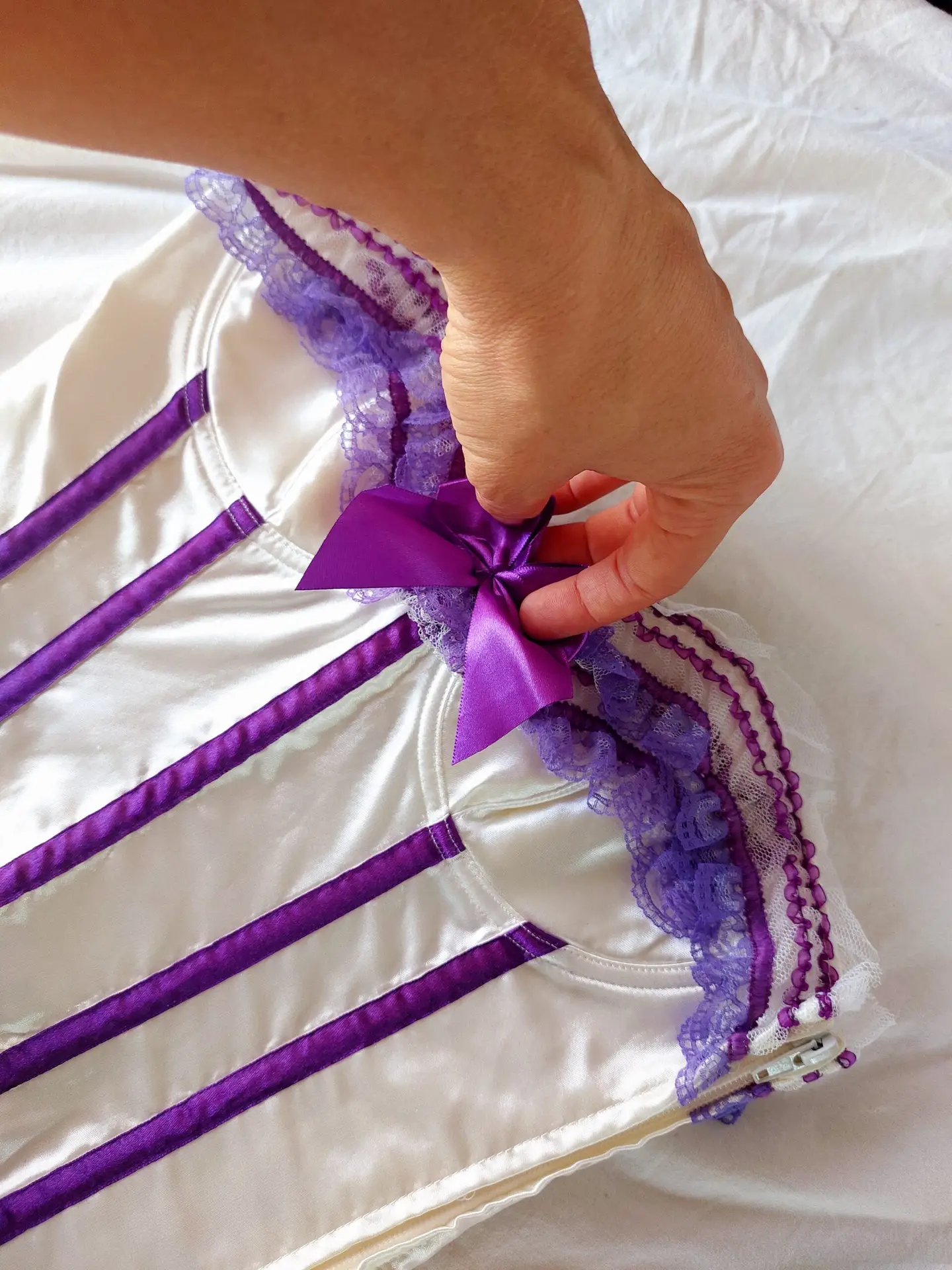 Top de corsé morado estilo Fairycore Y2K con encaje blanco, lazo de cinta, talla S