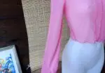 Top Vintage Y2K Rosa de Malla Transparente Manga Larga Costuras Expuestas Volantes 2000s