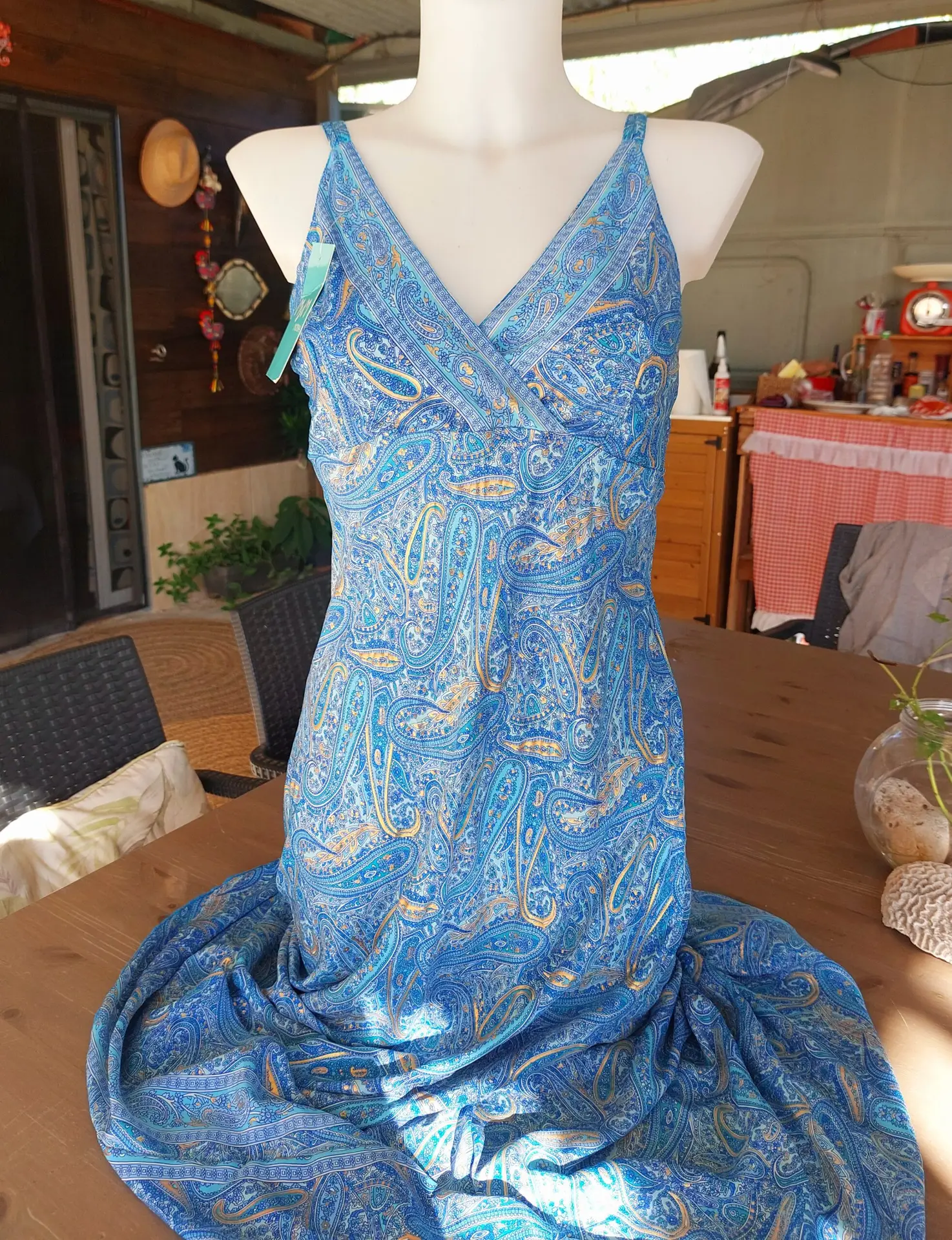 Vestido largo boho azul estampado paisley escote cruzado tirantes ajustables verano talla S/M