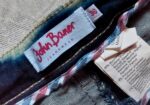 Vaqueros John Baner Y2K, Efecto Bleach Tie-dye, Tiro alto, Rectos, con Tachuelas y Bajo deshilachado, talla 36