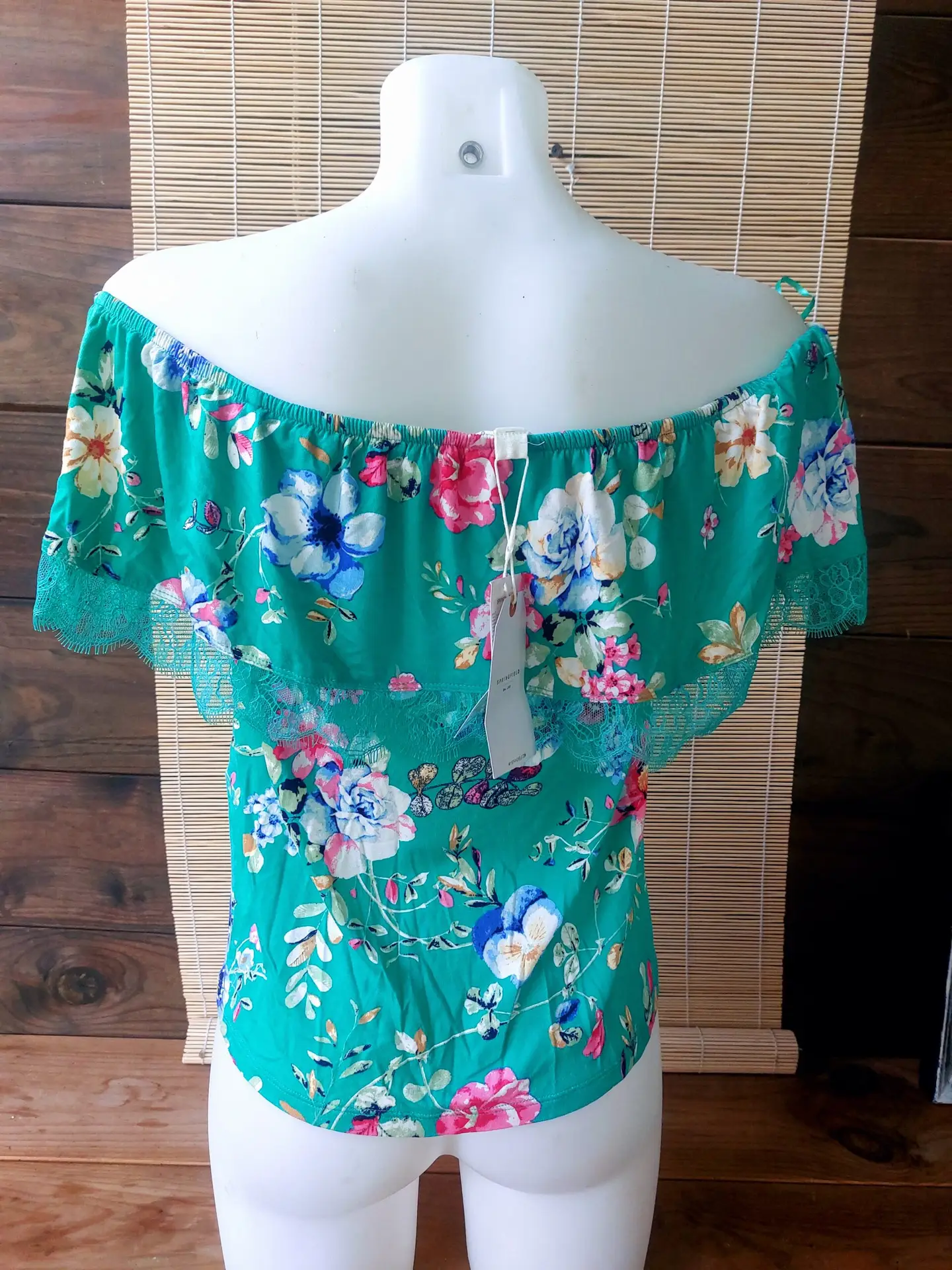 Top Springfield hombros descubiertos flores encaje verde XS nuevo
