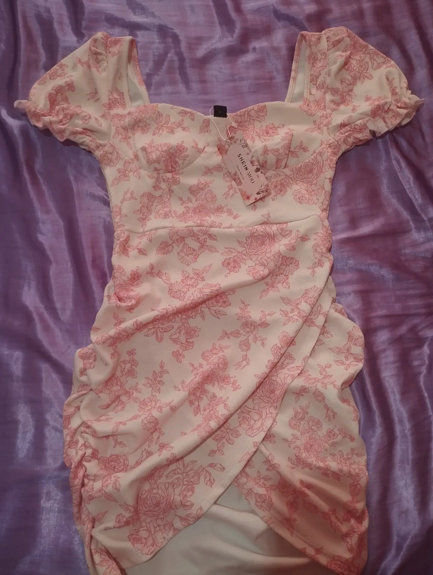 Vestido rosa y blanco primavera