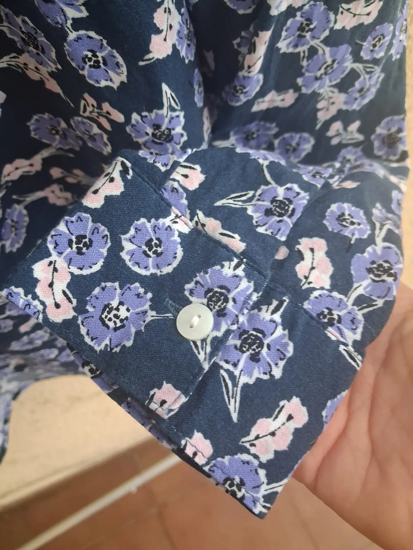 Blusa floral lefties talla S