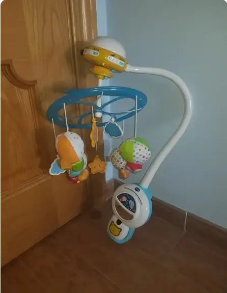 móvil cuna
