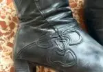Botines negros de Hispanitas