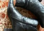 Botines negros de Hispanitas