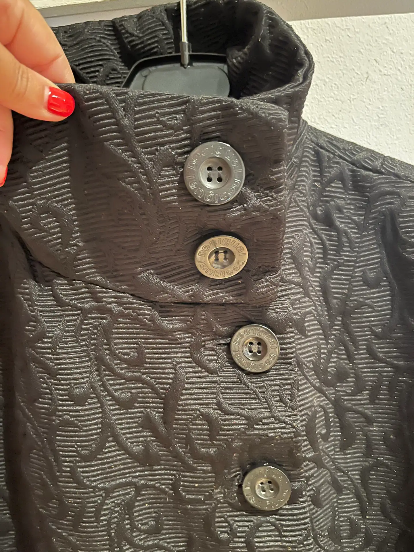 Abrigo Desigual