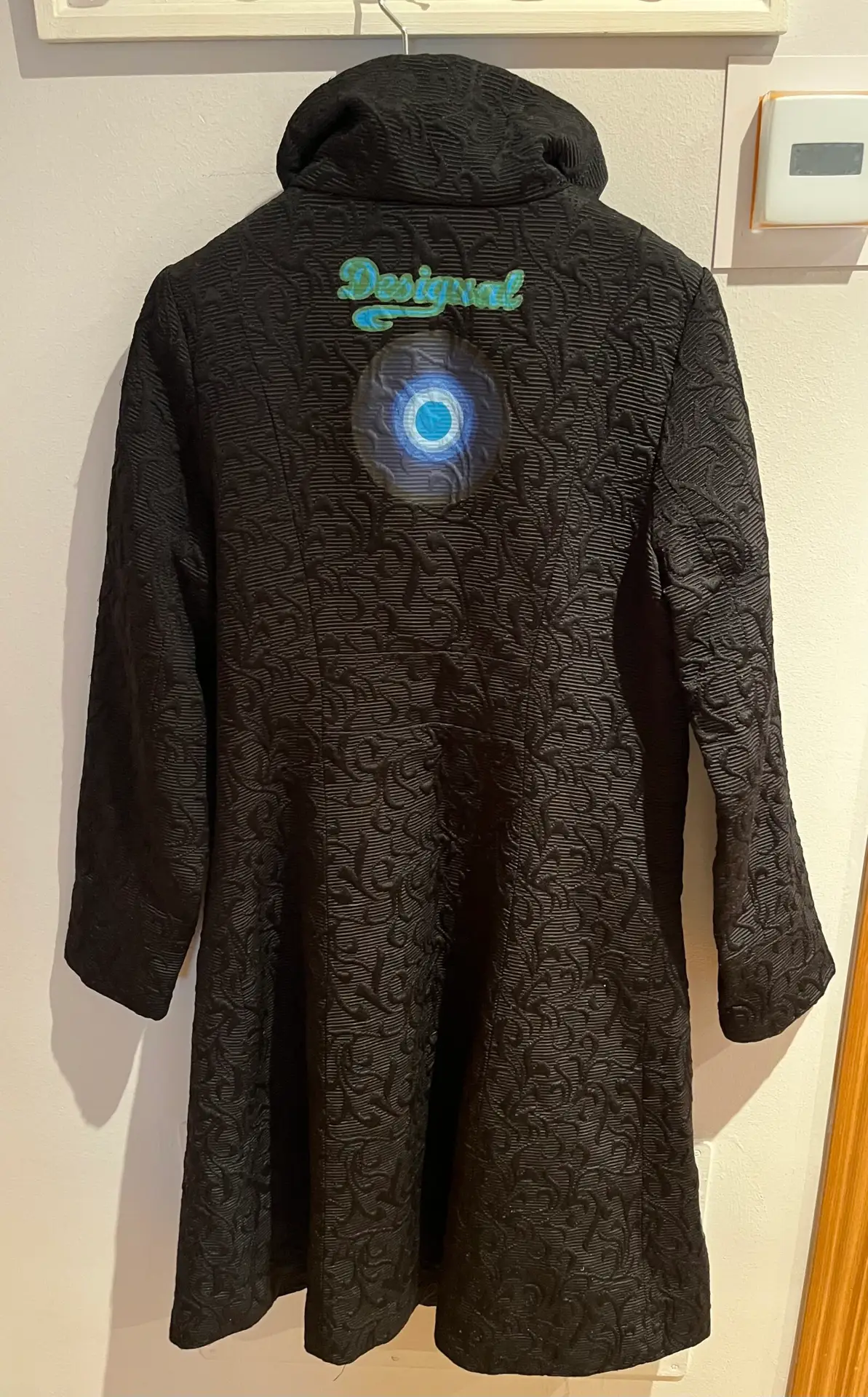 Abrigo Desigual