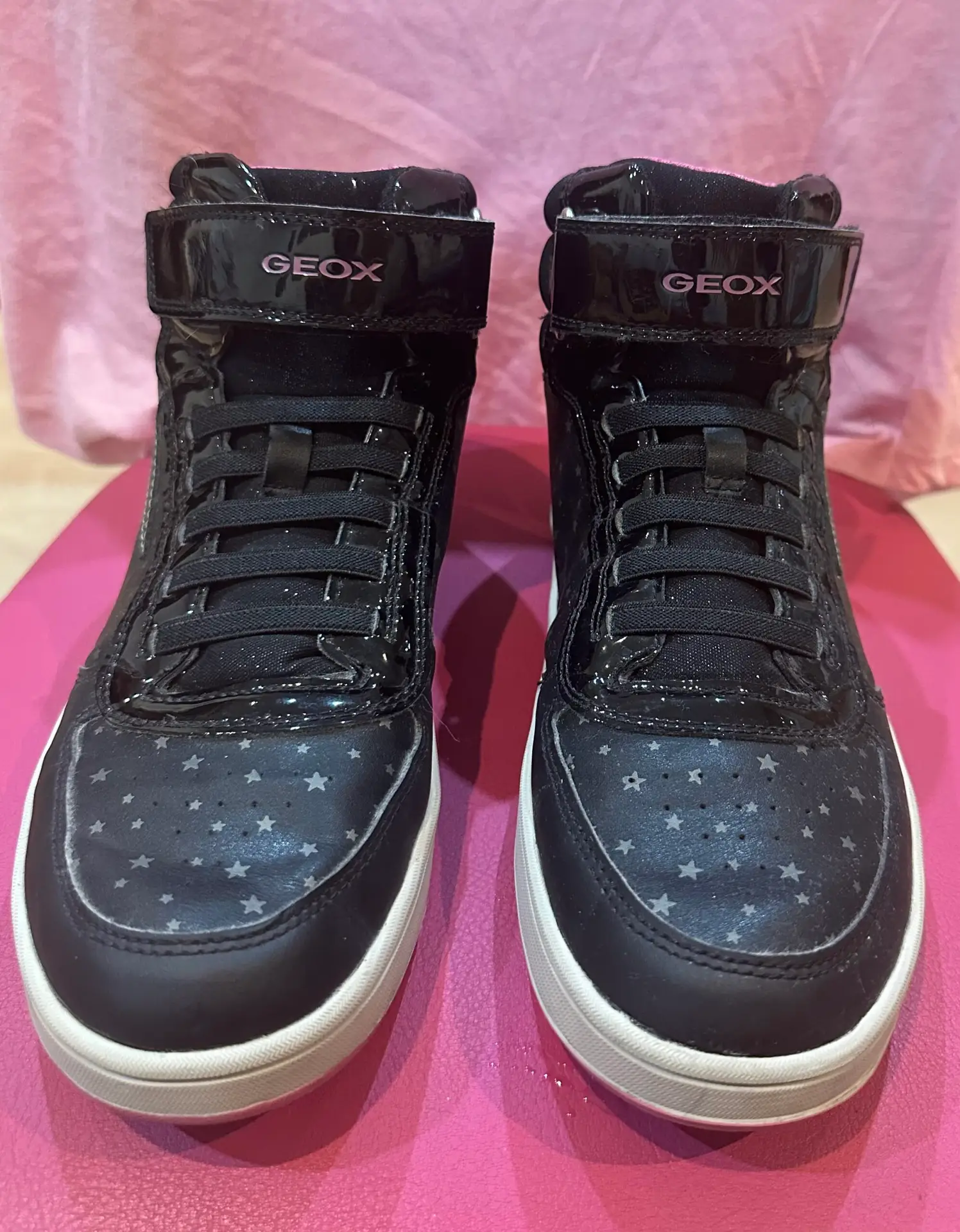Sneacker Geox chica talla 39 color negro rosa