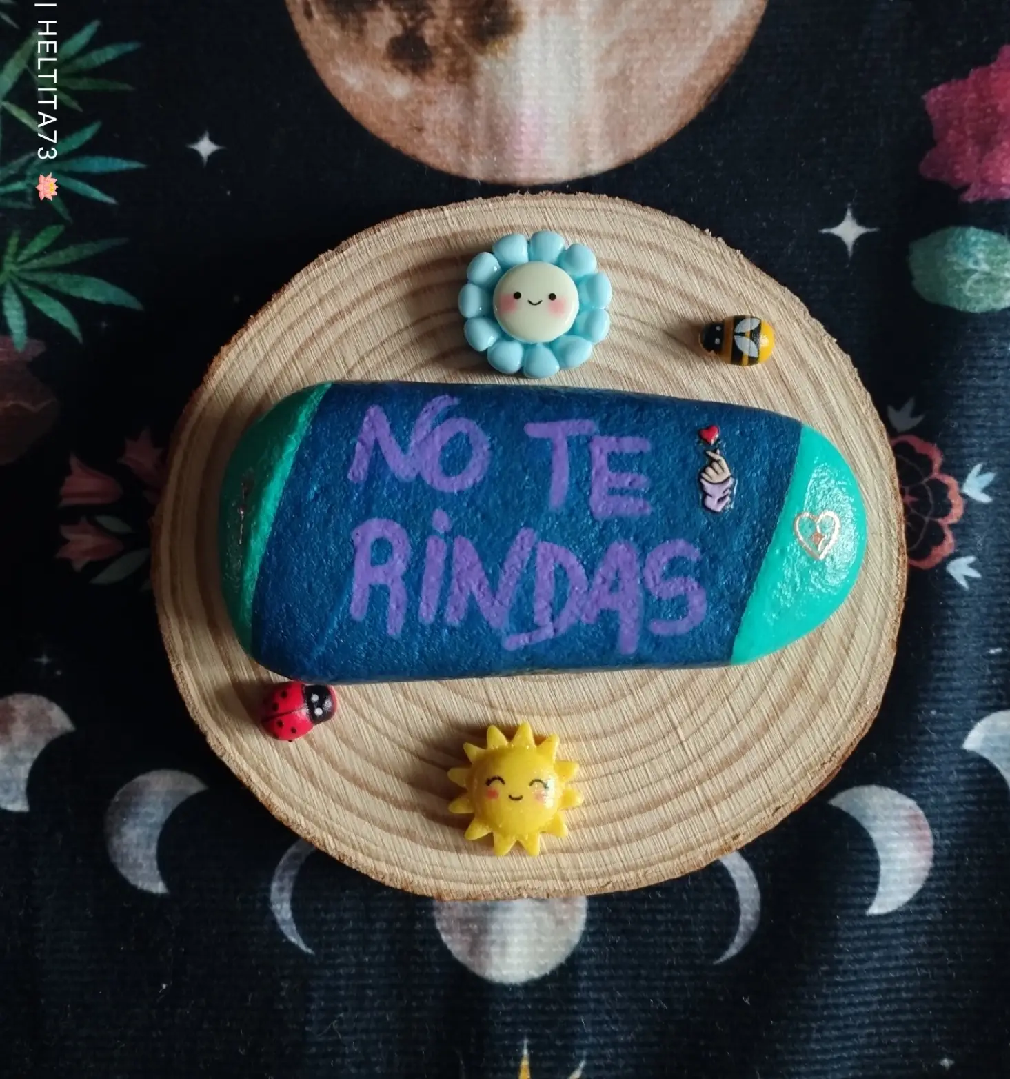 Piedra «No te rindas»